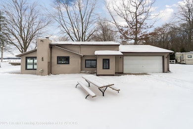 03-9698-E-Colby-Rd-Crystal-MI-48818-Wind