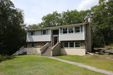 2808 Rock Dr, Clarks Summit, PA 18411 - photo 2