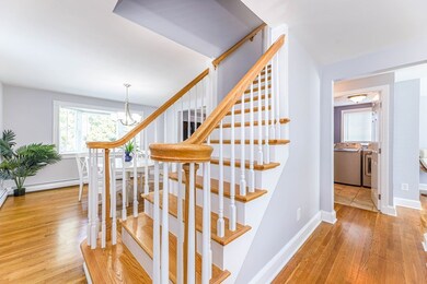 98 Edgemere Rd, West Roxbury, MA 02132 - photo 4