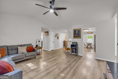 624 Red Fox Ln, Auburn, GA 30011 - photo 6