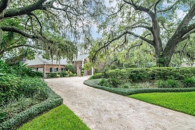 16405 Avila Blvd, Tampa, FL 33613 - photo 4