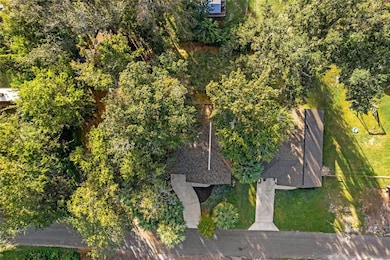 2588 Cr 426e, Lake Panasoffkee, FL 33538 - photo 4