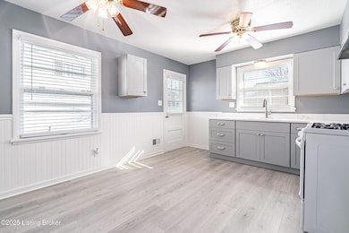 3411 Tuba Dr, Louisville, KY 40216 - photo 7