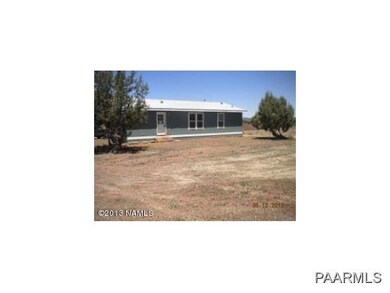 44520 N Honeysuckle Rd, Ash Fork, AZ 86320 - photo 2
