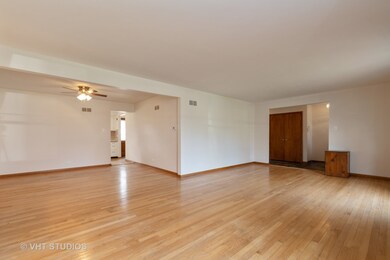 20449 Arcadian Ct, Olympia Fields, IL 60461 - photo 5