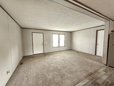 78 Elm unit 78, Highland, MI 48357 - photo 5