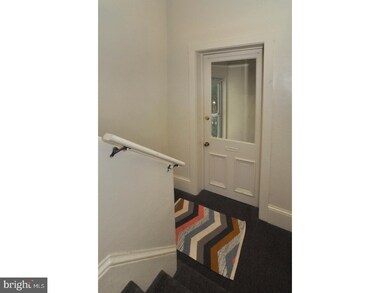 68 S Main St unit . 3, Doylestown, PA 18901 - photo 2