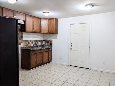 3309 Cliffmarshall St, Houston, TX 77088 - photo 5