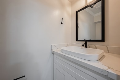 12 Hyde Park Blvd unit 7, Houston, TX 77006 - photo 7