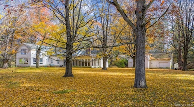 64 S Quaker Hill Rd, Pawling, NY 12564 - photo 5