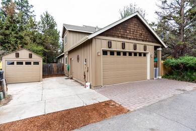 20575 Chivas Place, Bend, OR 97702 - photo 6