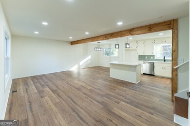 2884 Grand Pines Ct, Decatur, GA 30034 - photo 4