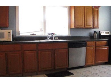 1104 SW 2nd St, Bentonville, AR 72712 - photo 3