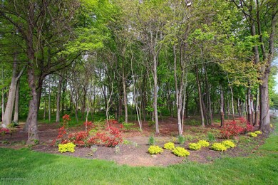 30 Violet Ct, Holmdel, NJ 07733 - photo 3