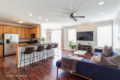 6720 Slate Dr unit 862, Carpentersville, IL 60110 - photo 2