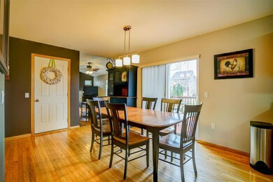 2763 Sunflower Dr, Fitchburg, WI 53711 - photo 5