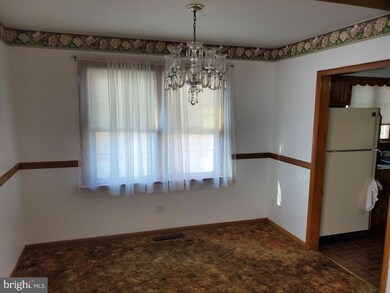 4513 Sharon Dr, Wilmington, DE 19808 - photo 4