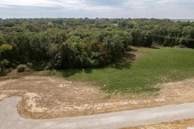 5910 Orchards Edge Ln, Quincy, IL 62305 - photo 3