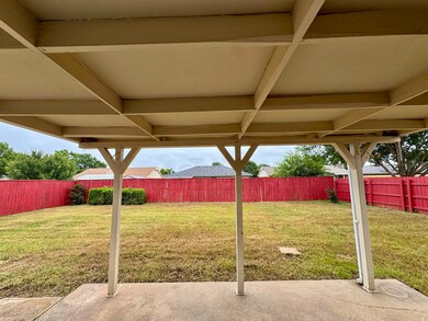 1366 Smith Rd, Duncan, OK 73533 - photo 3