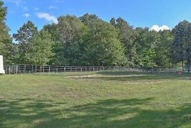 24 Southbridge Road Extension, Warren, MA 01083 - photo 5