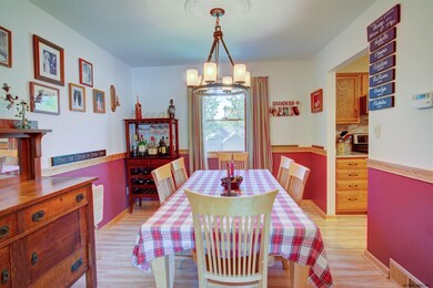 7 Michelle Ln, Schenectady, NY 12309 - photo 3