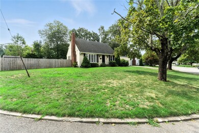 10 Mark Dr, Cranston, RI 02920 - photo 5