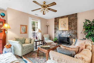 22 Marblehead Rd, Hilton Head Island, SC 29926 - photo 6