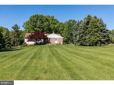 385 Hallman Rd, Douglassville, PA 19518 - photo 6