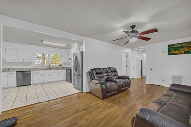 1715 Beaverdam Rd, Winterville, GA 30683 - photo 7