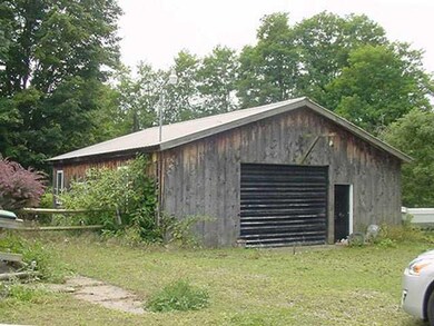 Parking Lot/Garage