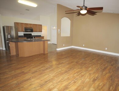Living/Kitchen