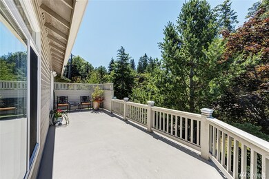 9227 Olympic View Dr, Edmonds, WA 98020 - photo 4