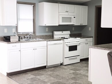 4 W Maple St, Flora, IN 46929 - photo 6