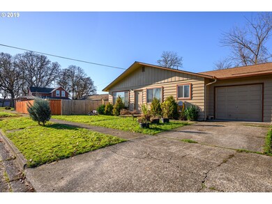 901 S Columbia St, Newberg, OR 97132 - photo 4