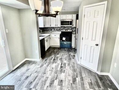 711 Carrington Place, Capitol Heights, MD 20743 - photo 7