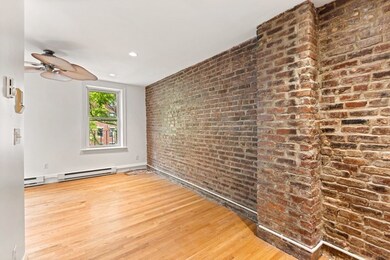 16 Henchman St unit 3R, Boston, MA 02113 - photo 7