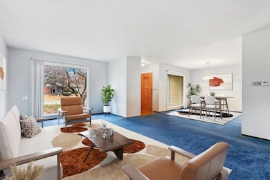 1409 Sequoia Ln, Darien, IL 60561 - photo 4