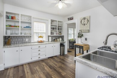 510NDartmouth_7