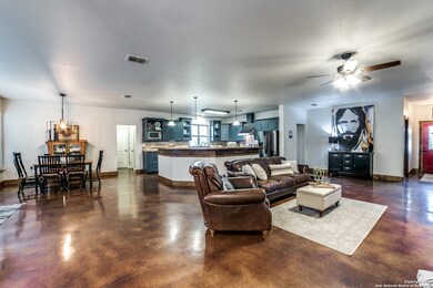 25120 Toutant Beauregard Rd, Boerne, TX 78006 - photo 7