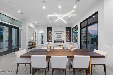 07-Dining Room