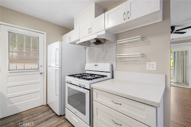 904 1st Unit#2, Hermosa Beach, CA 90254 - photo 6