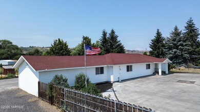 5252 Us-12 M0to6oicl3z, Yakima, WA 98908 - photo 3