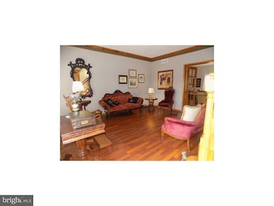 207 Heritage Dr, Columbus, NJ 08022 - photo 7