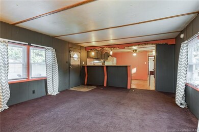 1011 Whelan Ln, Jeffersonville, IN 47130 - photo 5