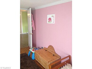 212 Northview Dr, Asheboro, NC 27203 - photo 5