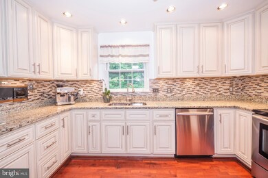 9948 Confederate Trail, Manassas, VA 20110 - photo 4