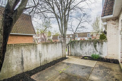 2762_Chateau_Cir_05
