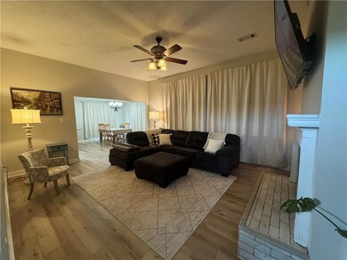 818 Amber Ct, Slidell, LA 70461 - photo 2