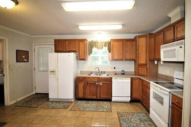 110 Middle Rd, Sylvester, GA 31791 - photo 2
