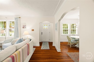 1318 E 51st St, Savannah, GA 31404 - photo 4